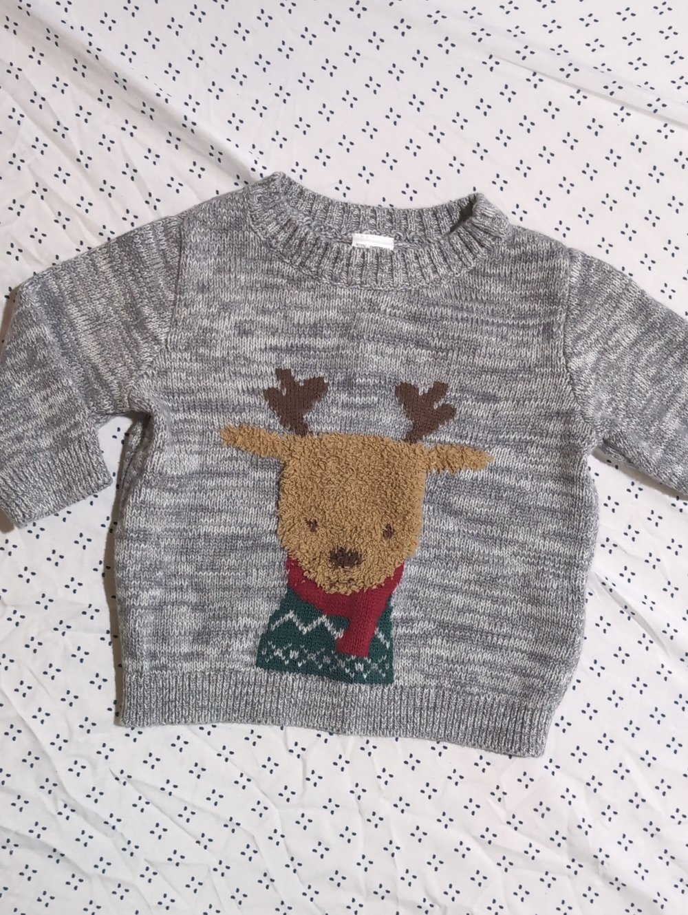 EUC Carter's Gray Knit Sweater with Reindeer Winter Christmas Size 6M *S23